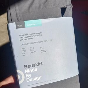 🎄2/$10🎄[B7] Made by Design Twin Bedskirt Easy Care Flat Gray